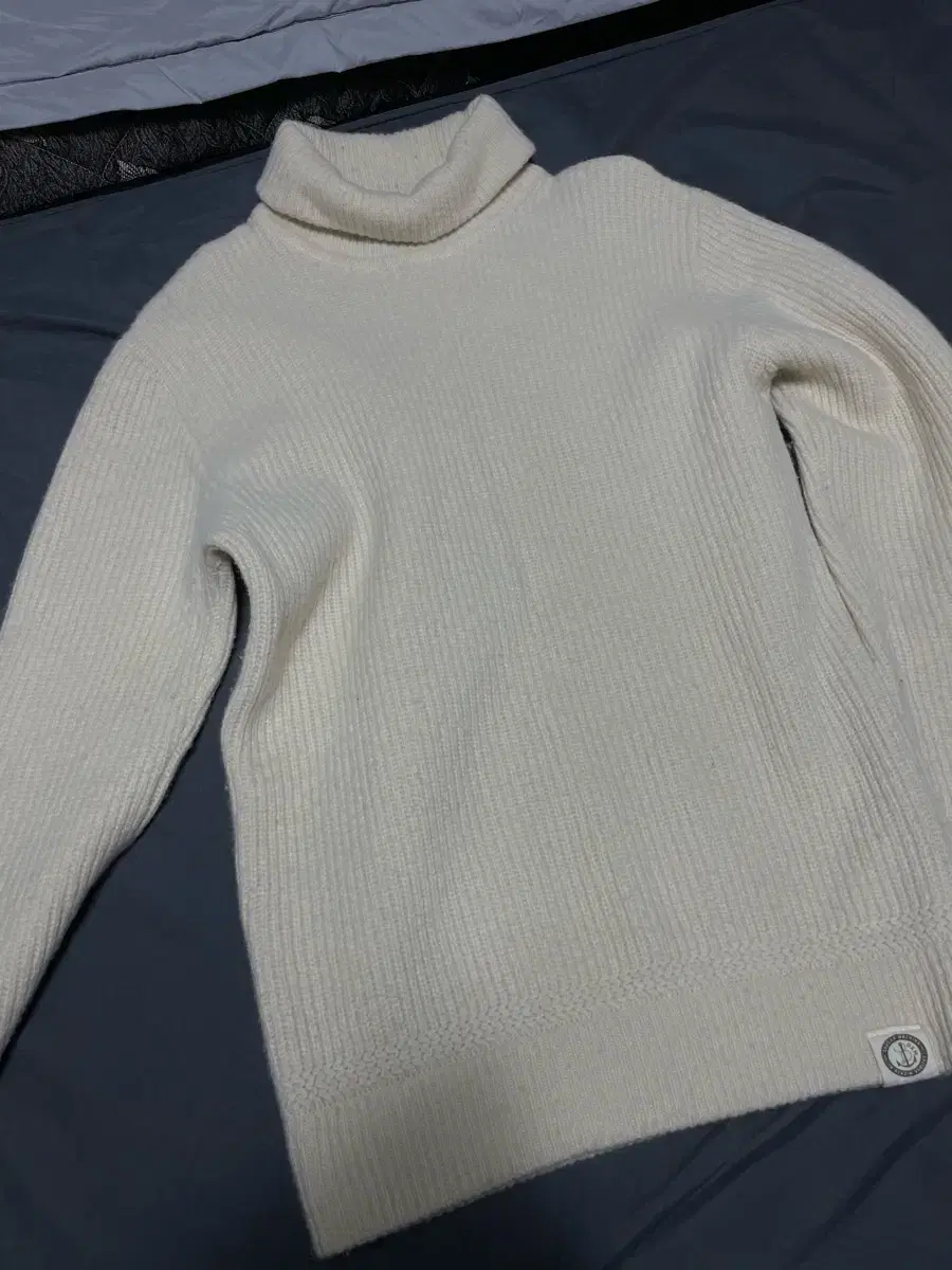 thumbnail-0